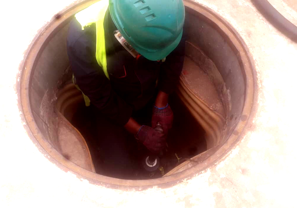 tank_cleaning_1 tank_cleaning_1